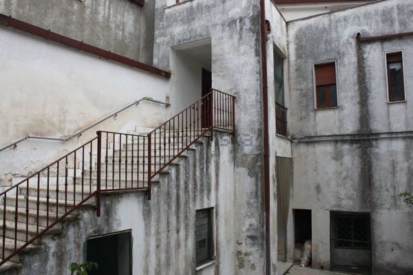 appartamento in vendita a Dugenta