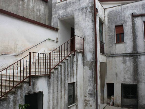 appartamento in vendita a Dugenta