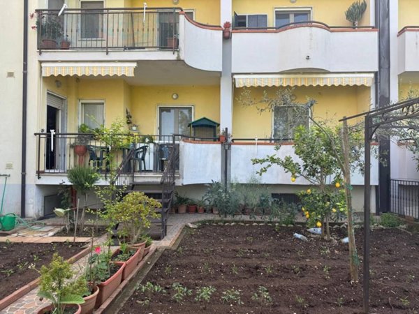 appartamento in vendita a Dugenta