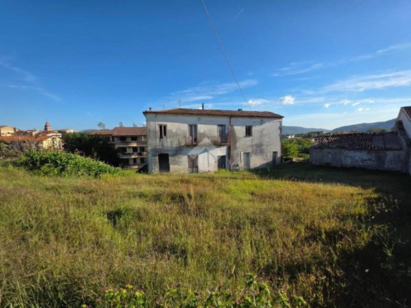 casa indipendente in vendita a Dugenta in zona Santa Maria Impesole
