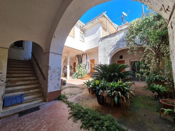casa indipendente in vendita a Durazzano