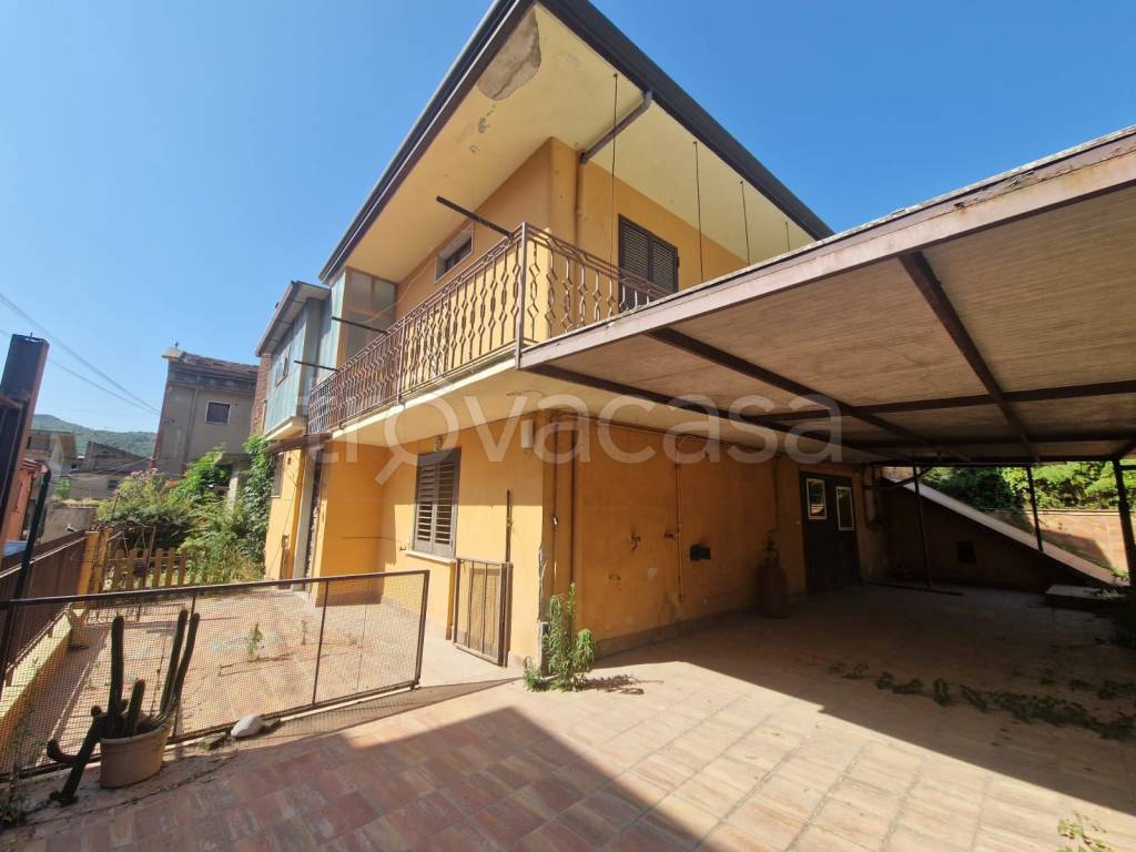 casa indipendente in vendita a Durazzano