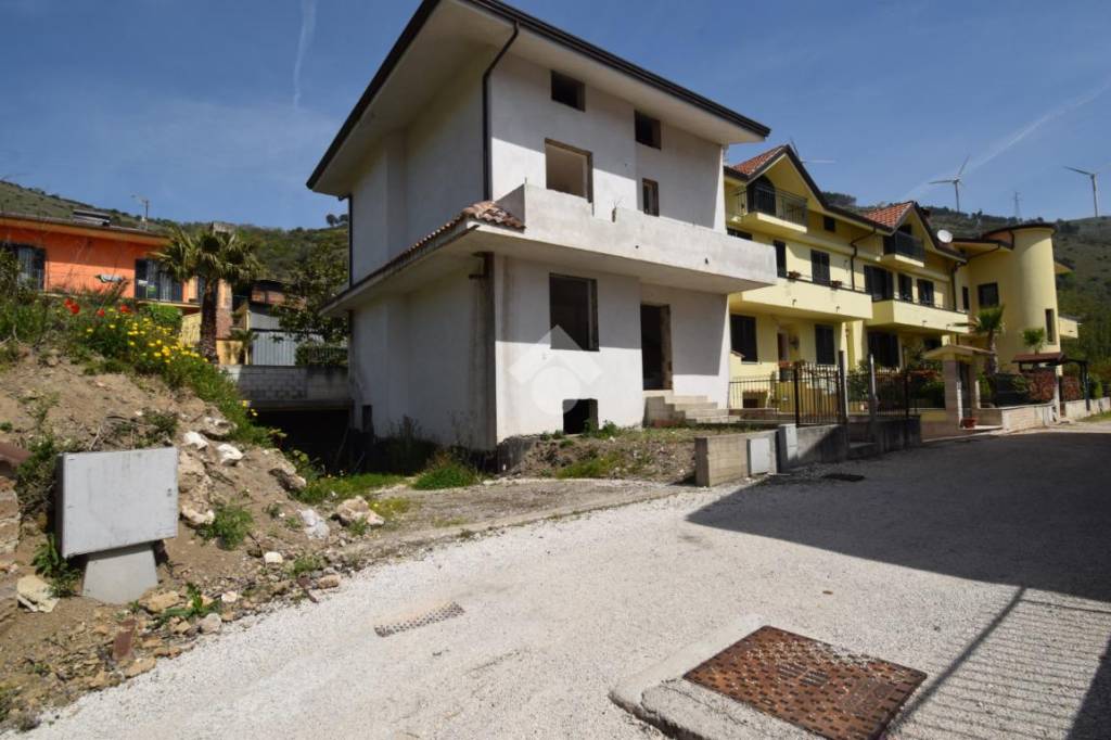 casa indipendente in vendita a Durazzano
