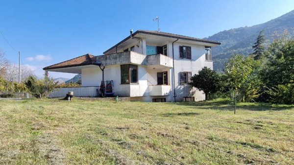 casa indipendente in vendita a Durazzano