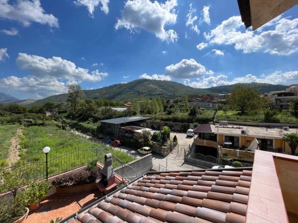 casa indipendente in vendita a Durazzano