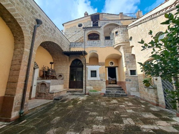 casa indipendente in vendita a Durazzano