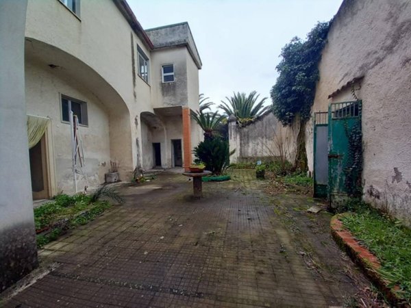 intera palazzina in vendita a Durazzano