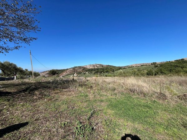 terreno edificabile in vendita a Durazzano