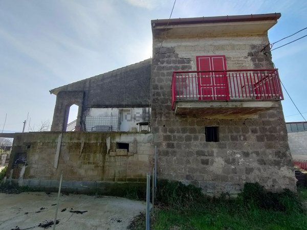 casa indipendente in vendita a Faicchio in zona Coppoli