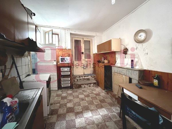 casa indipendente in vendita a Faicchio