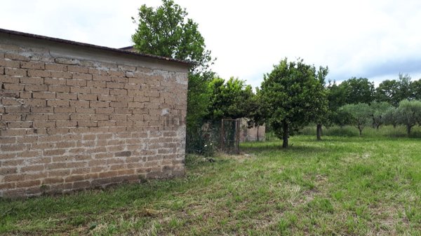 casa indipendente in vendita a Faicchio