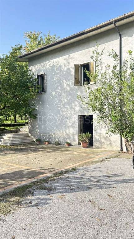appartamento in vendita a Faicchio in zona Massa