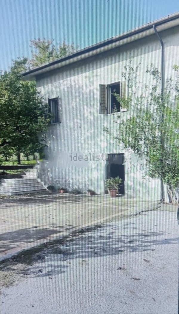 casa indipendente in vendita a Faicchio in zona Massa