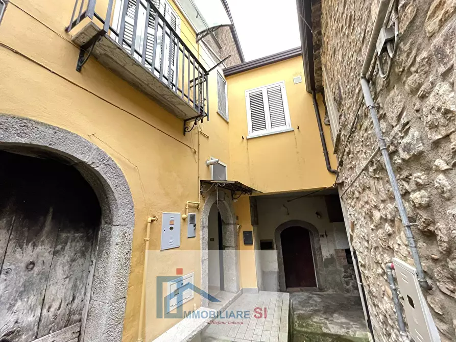 casa semindipendente in vendita a Foglianise