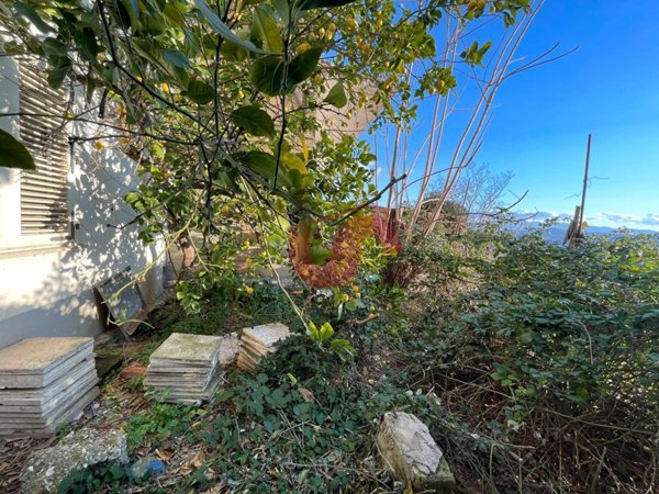casa semindipendente in vendita a Foglianise