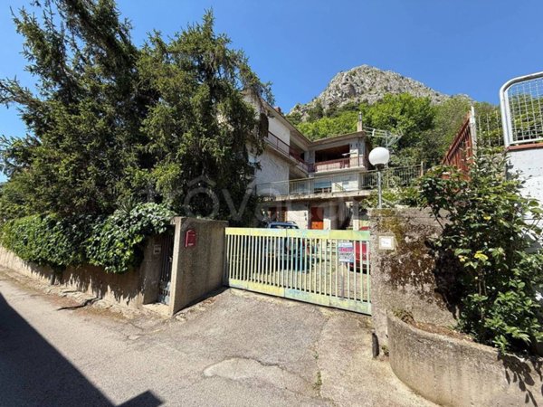 appartamento in vendita a Foglianise in zona Palazzo