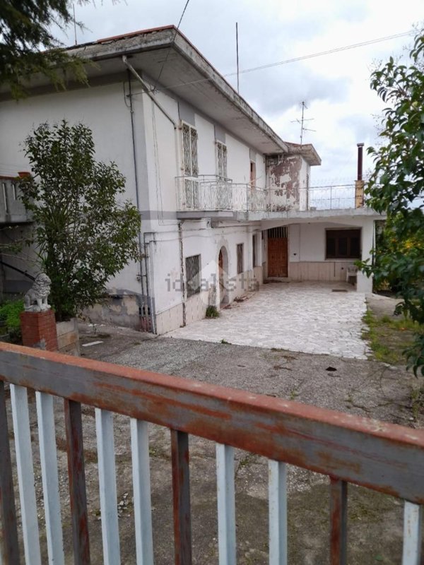 casa indipendente in vendita a Foglianise