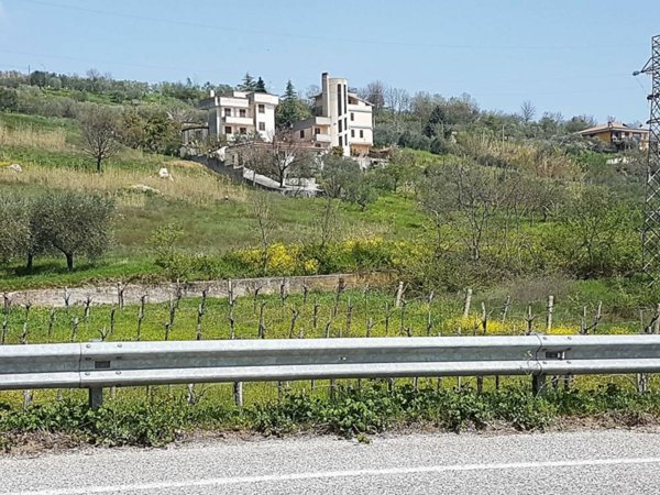 casa indipendente in vendita a Foglianise