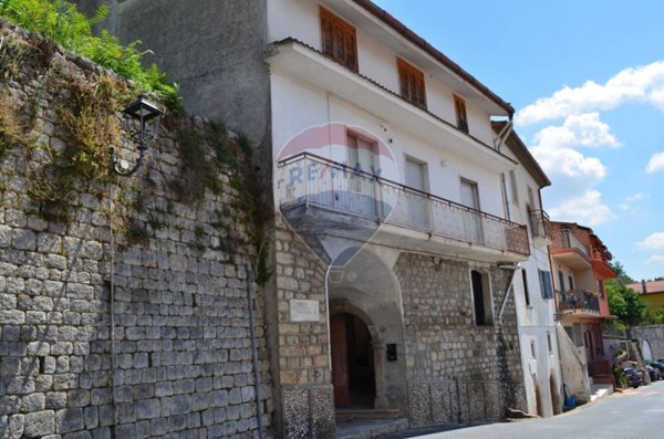 appartamento in vendita a Foglianise in zona Utile