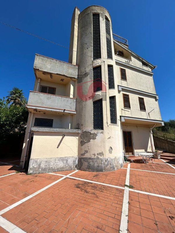 casa indipendente in vendita a Foglianise in zona Leschito