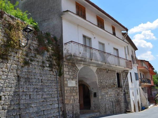 appartamento in vendita a Foglianise in zona Oliveto