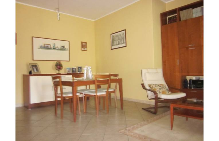 appartamento in vendita a Forchia in zona S. Alfonso