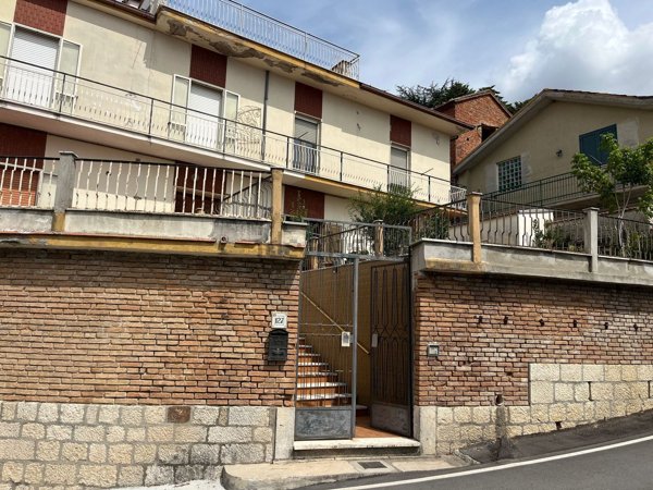 appartamento in vendita a Fragneto Monforte