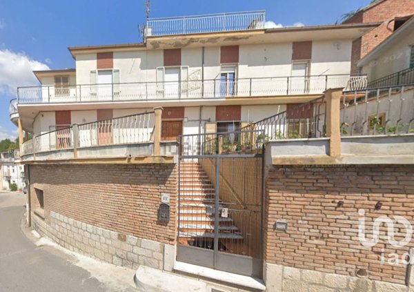 appartamento in vendita a Fragneto Monforte