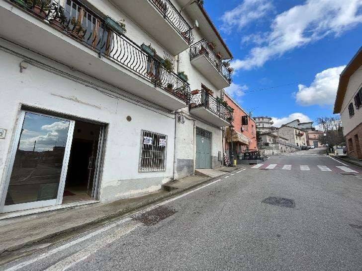 appartamento in vendita a Fragneto Monforte