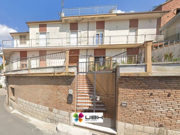 appartamento in vendita a Fragneto Monforte