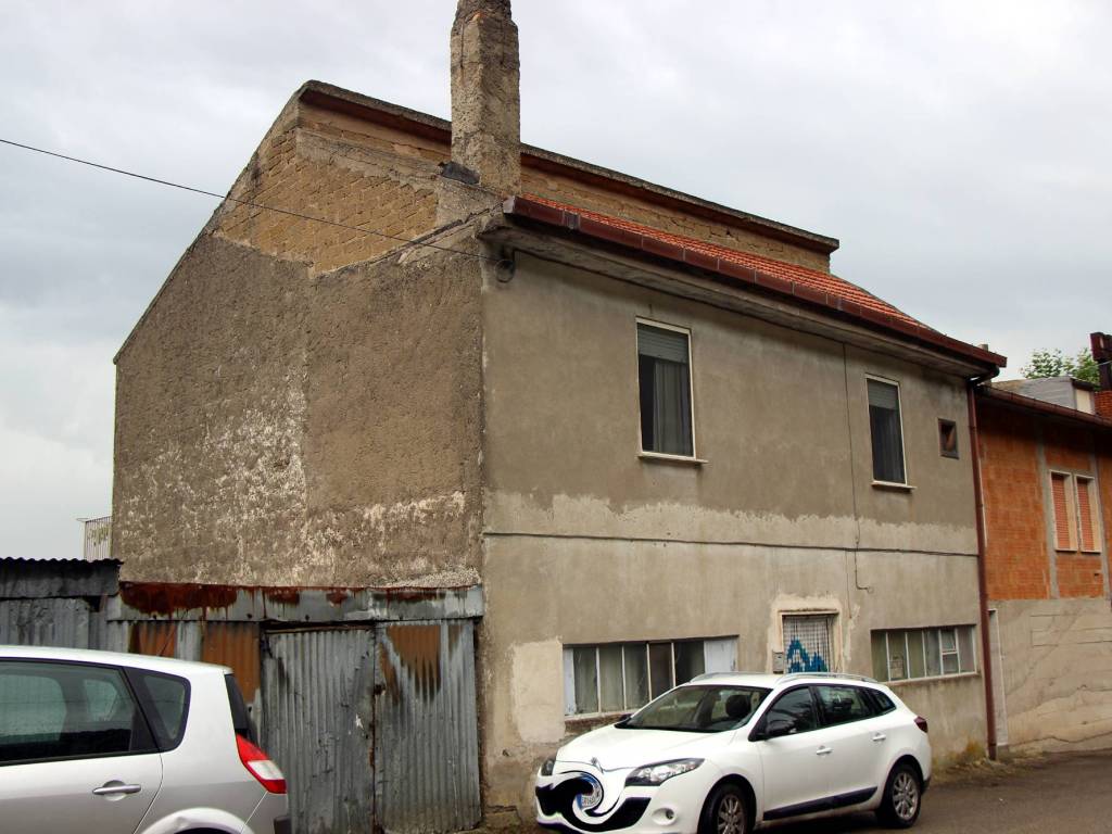 casa indipendente in vendita a Frasso Telesino