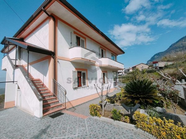 casa indipendente in vendita a Frasso Telesino