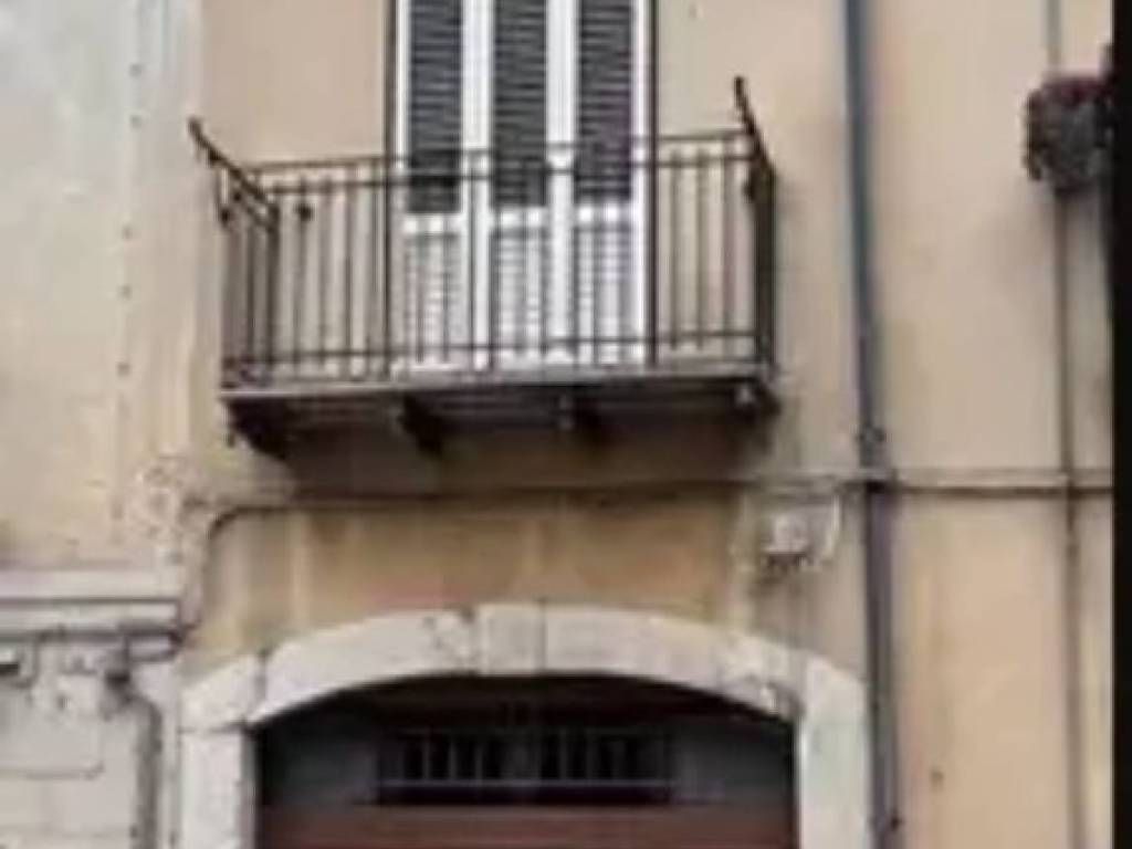 casa indipendente in vendita a Guardia Sanframondi