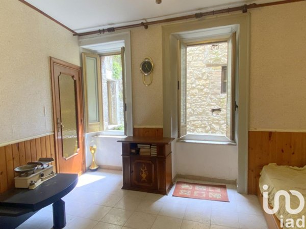appartamento in vendita a Guardia Sanframondi