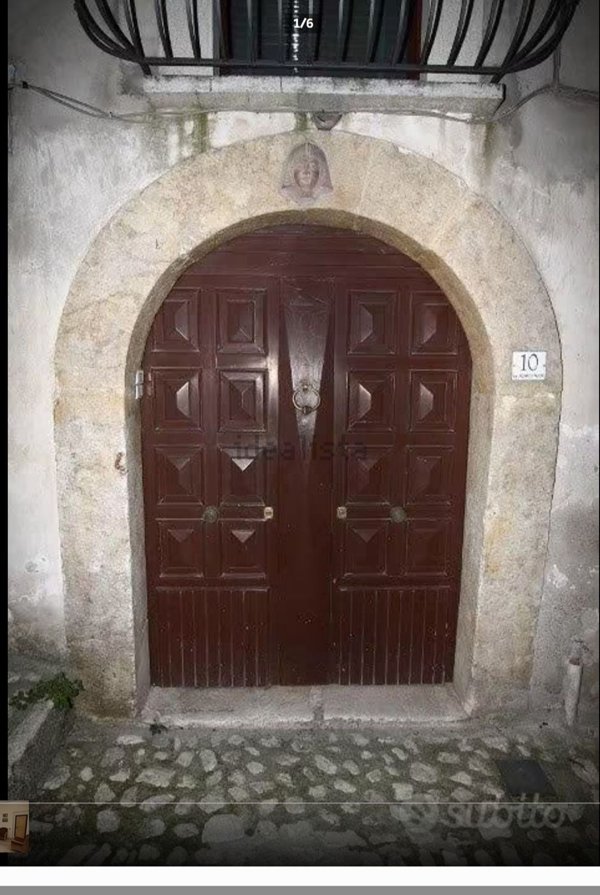 esavano in vendita a Guardia Sanframondi