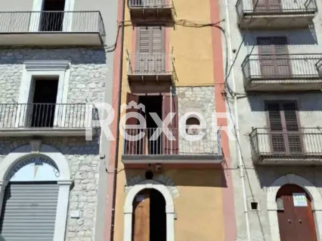 casa indipendente in vendita a Guardia Sanframondi