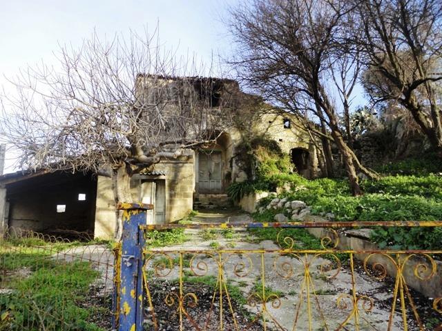 casa indipendente in vendita a Limatola in zona Biancano