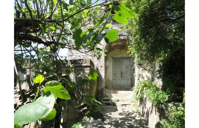 casa indipendente in vendita a Limatola in zona Biancano
