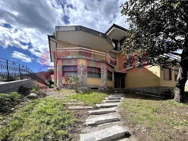 casa indipendente in vendita a Limatola