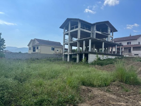 casa indipendente in vendita a Limatola