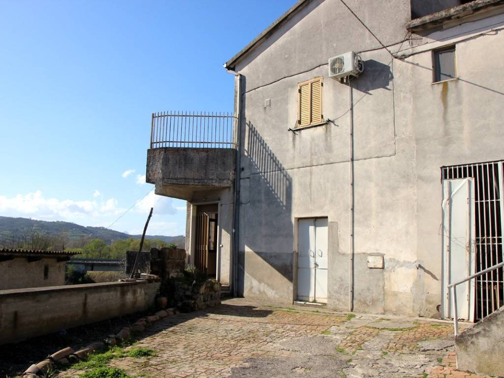 appartamento in vendita a Melizzano