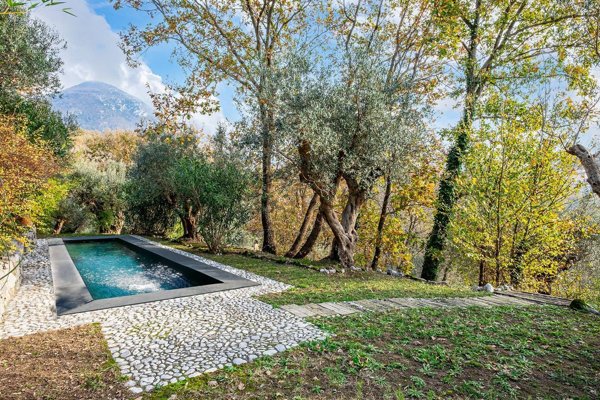 casa indipendente in vendita a Melizzano