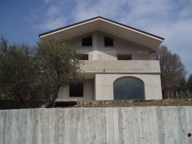 casa indipendente in vendita a Melizzano