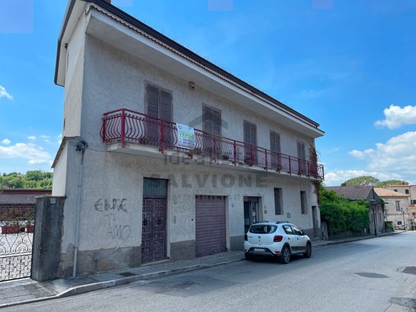 casa indipendente in vendita a Melizzano