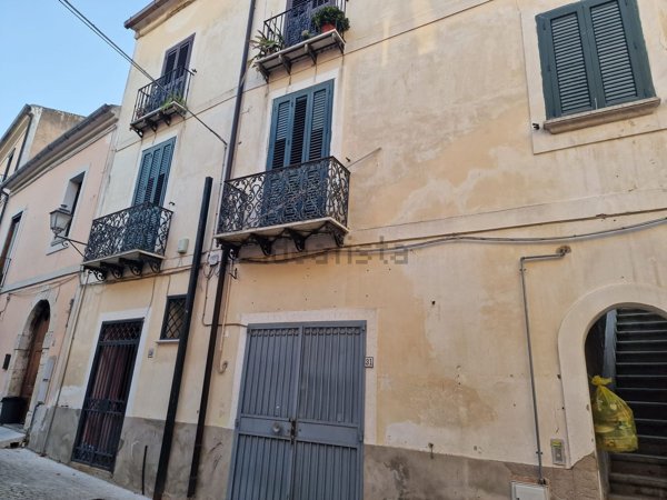 negozio in vendita a Melizzano