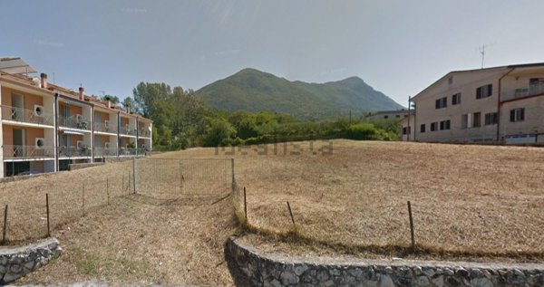 terreno edificabile in vendita a Melizzano