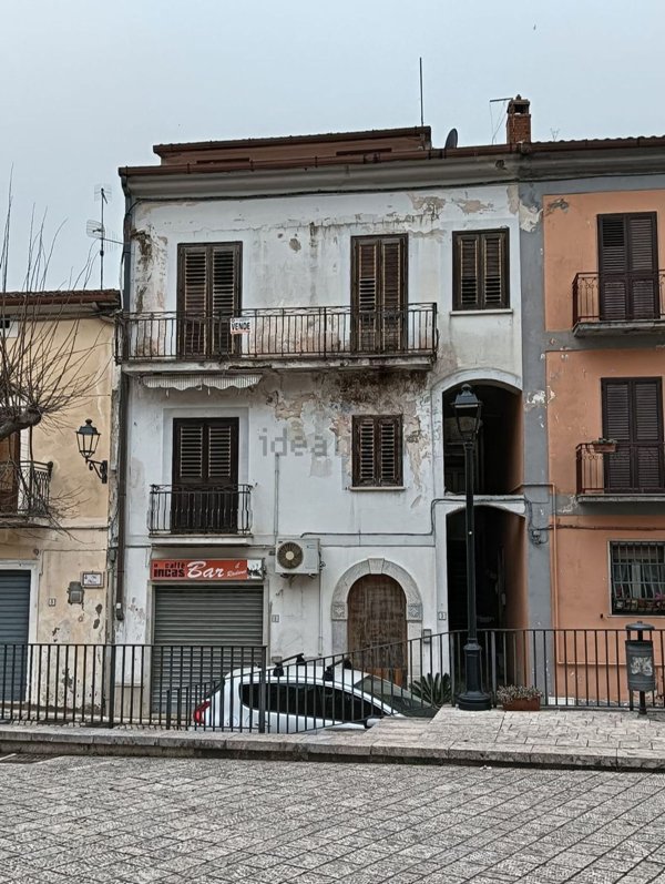 quadrivano in vendita a Melizzano