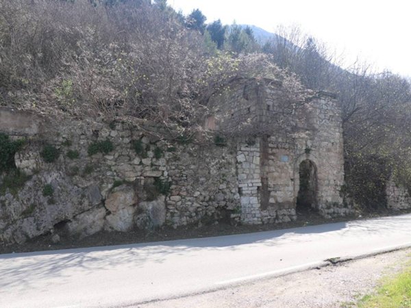 casa indipendente in vendita a Melizzano