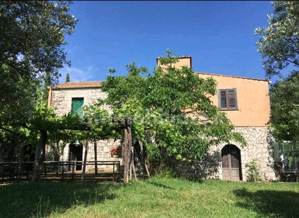 casa indipendente in vendita a Melizzano