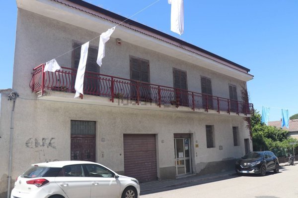 casa indipendente in vendita a Melizzano